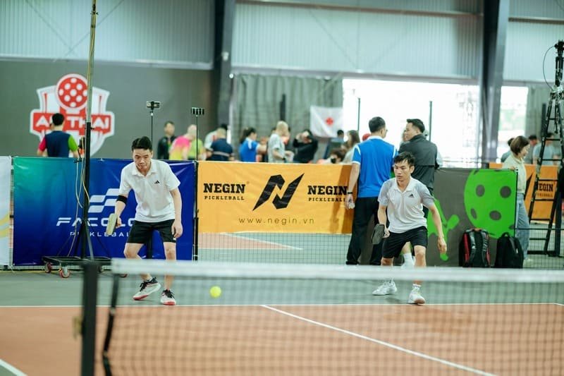 chon-giay-pickleball-theo-phong-cach-choi-3