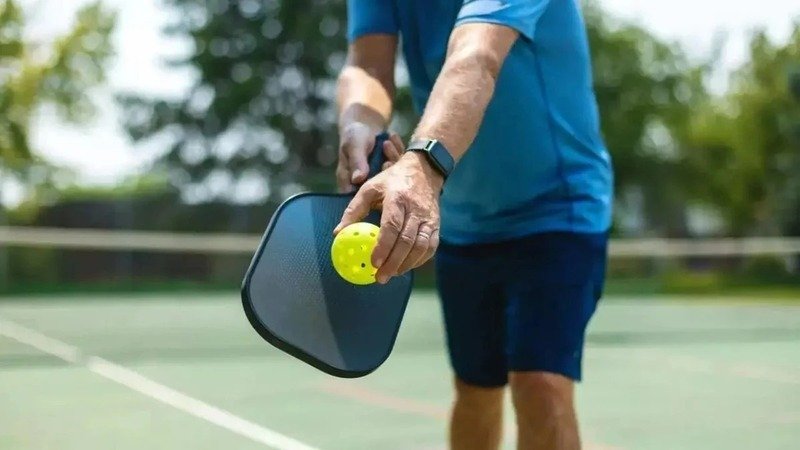 mau-vot-pickleball-phu-hop-cho-nam-2