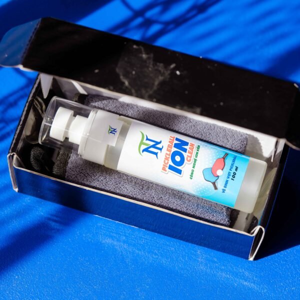 Xịt mặt vợt ION CLEAN